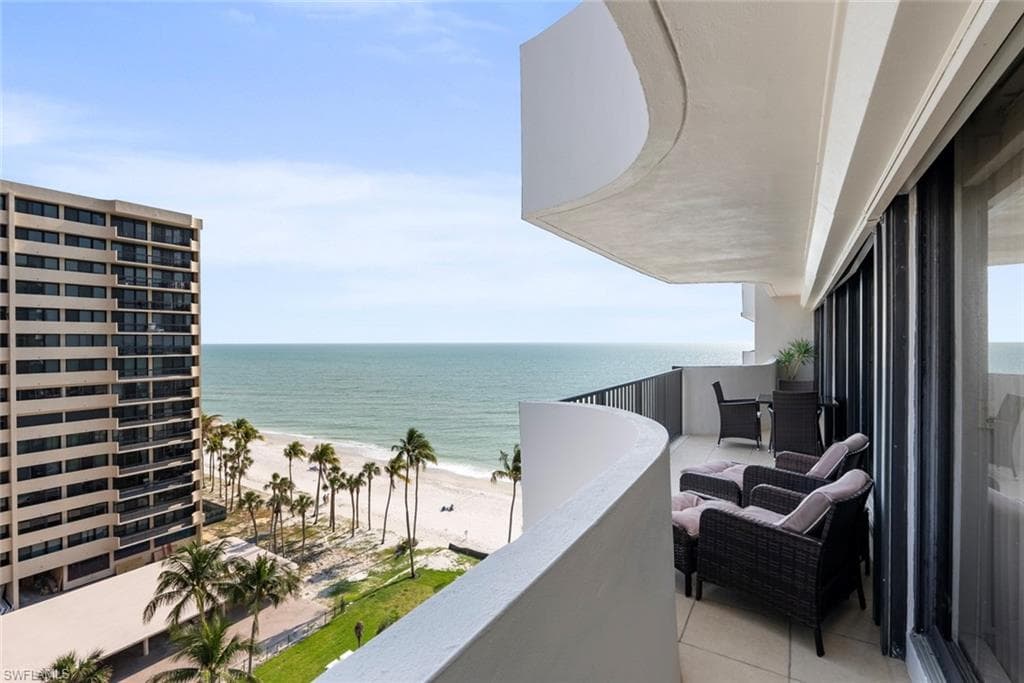 4005 Gulf Shore Blvd N 904, Naples, FL 34103-17