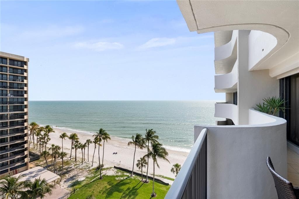 4005 Gulf Shore Blvd N 904, Naples, FL 34103-38