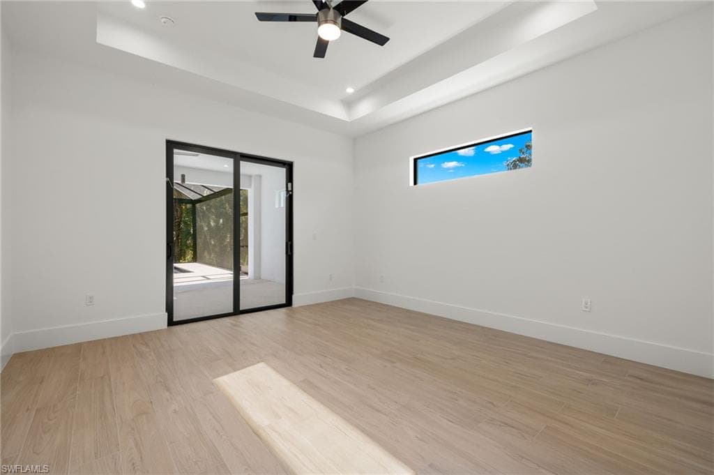 1587 Golden Gate Blvd W, Naples, FL 34120-15