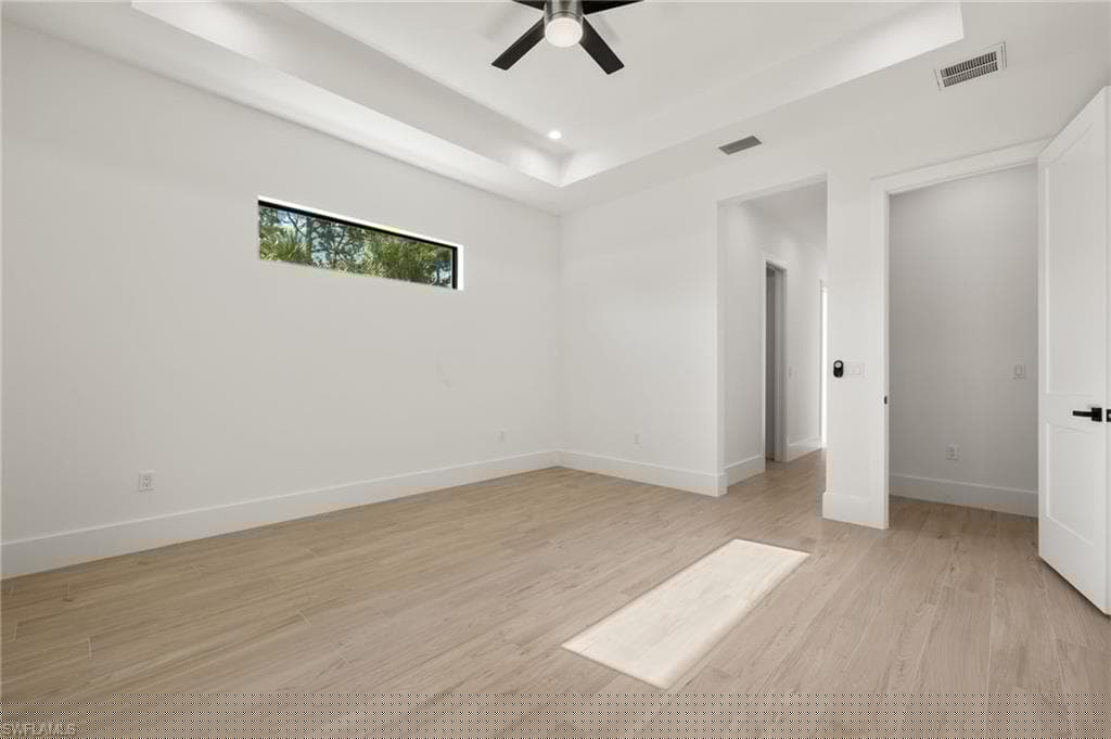 1587 Golden Gate Blvd W, Naples, FL 34120-16