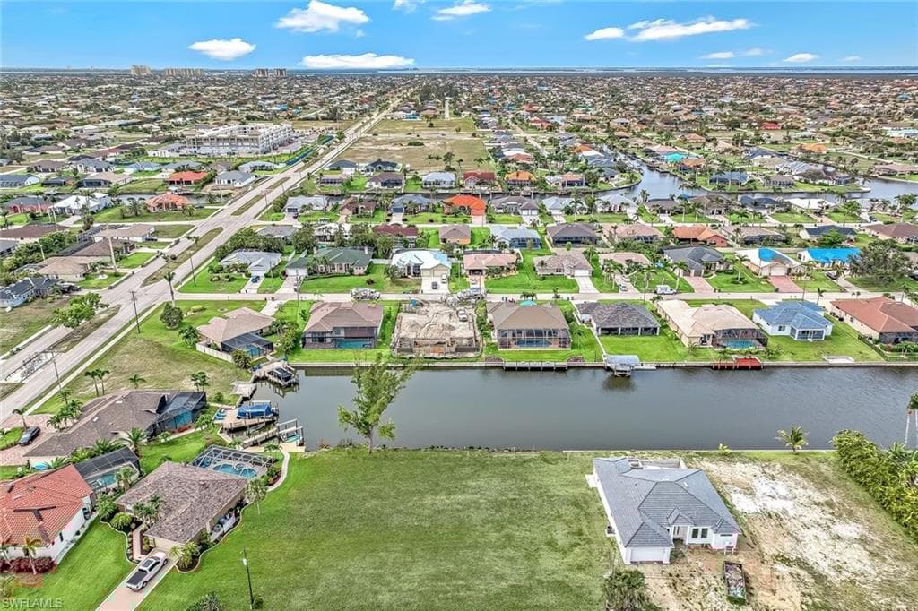 2114 39th Ter, Cape Coral, FL 33914-13
