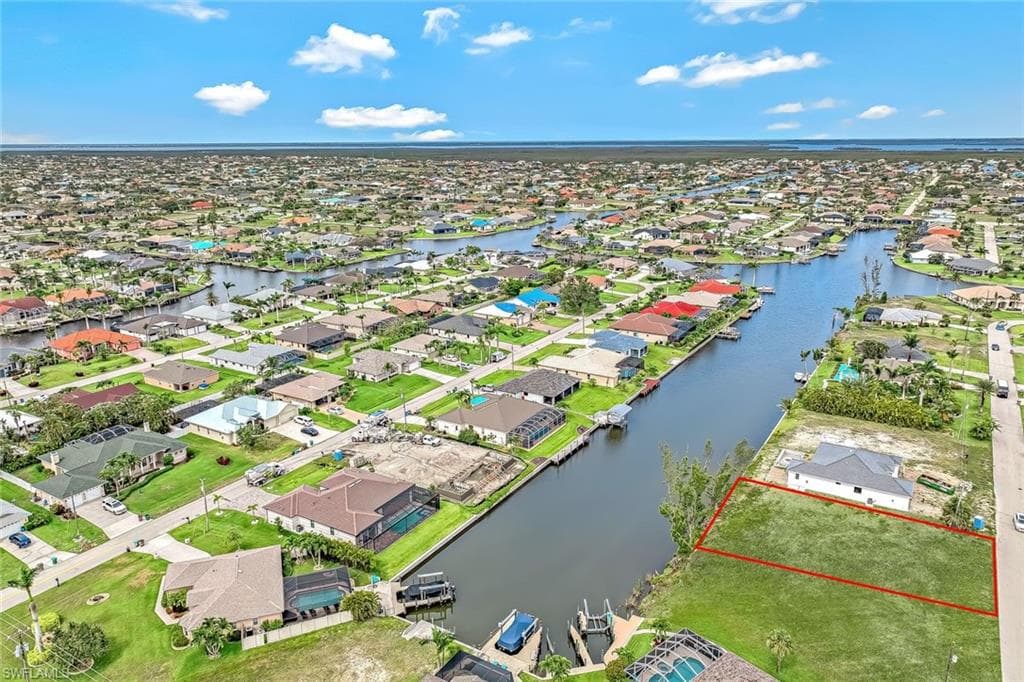 2114 39th Ter, Cape Coral, FL 33914-17