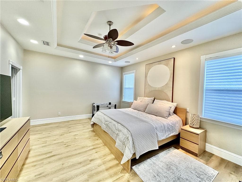 2855 Coach House Way, Naples, FL 34105-23
