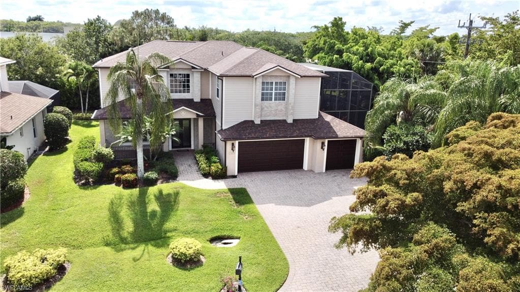 2855 Coach House Way, Naples, FL 34105-35
