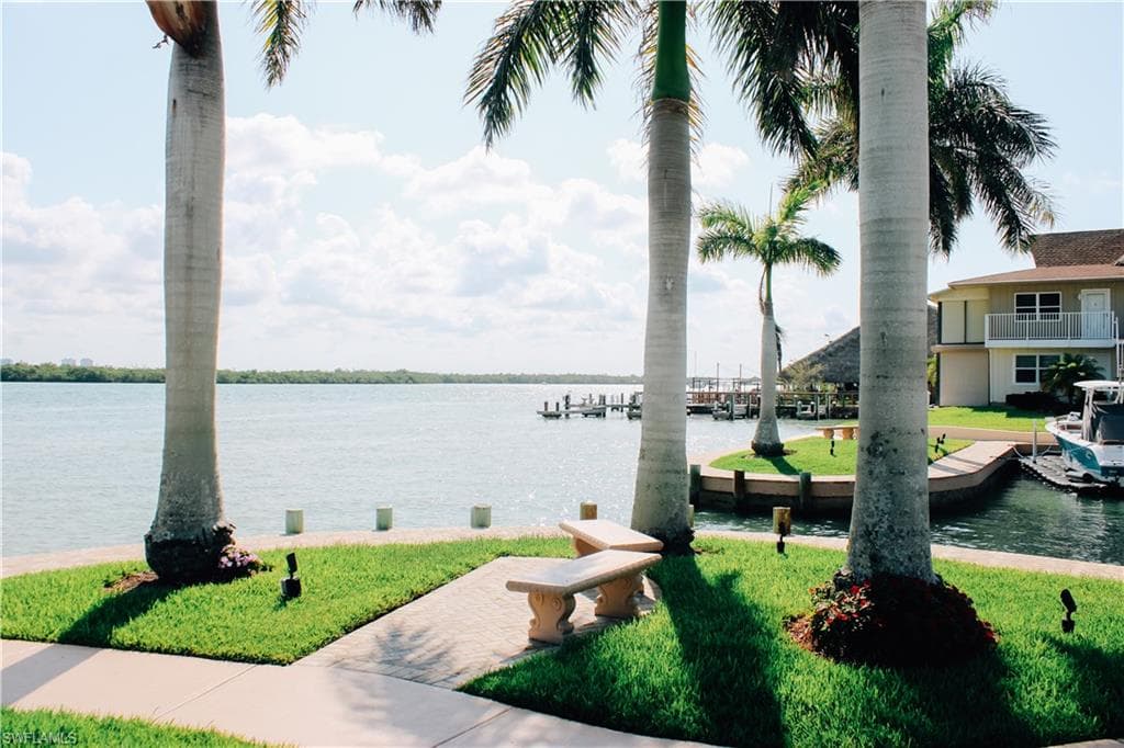 850 Palm St C24, Marco Island, FL 34145-17