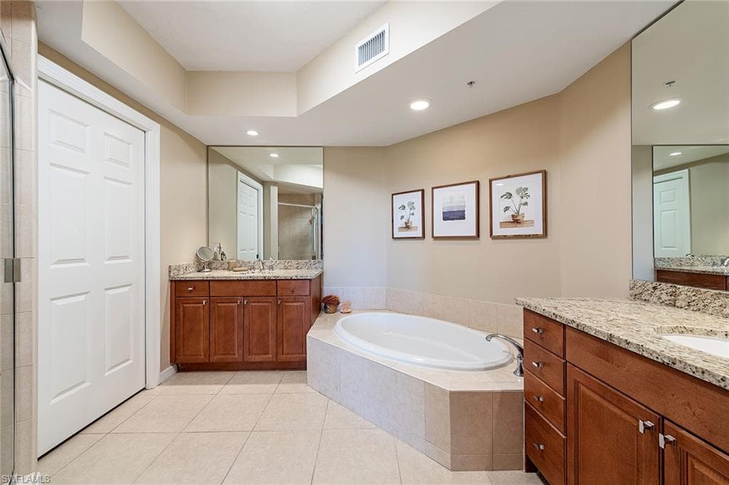 1065 Borghese Ln 304, Naples, FL 34114-10