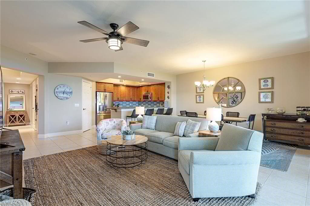 1065 Borghese Ln 304, Naples, FL 34114-5