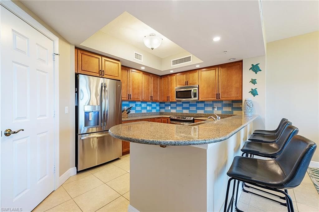 1065 Borghese Ln 304, Naples, FL 34114-7