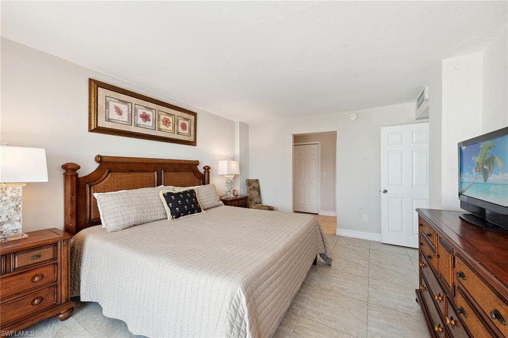 380 Seaview Ct 1607, Marco Island, FL 34145-11