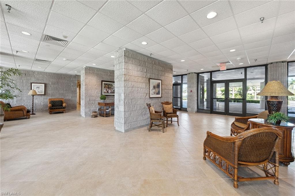 380 Seaview Ct 1607, Marco Island, FL 34145-41