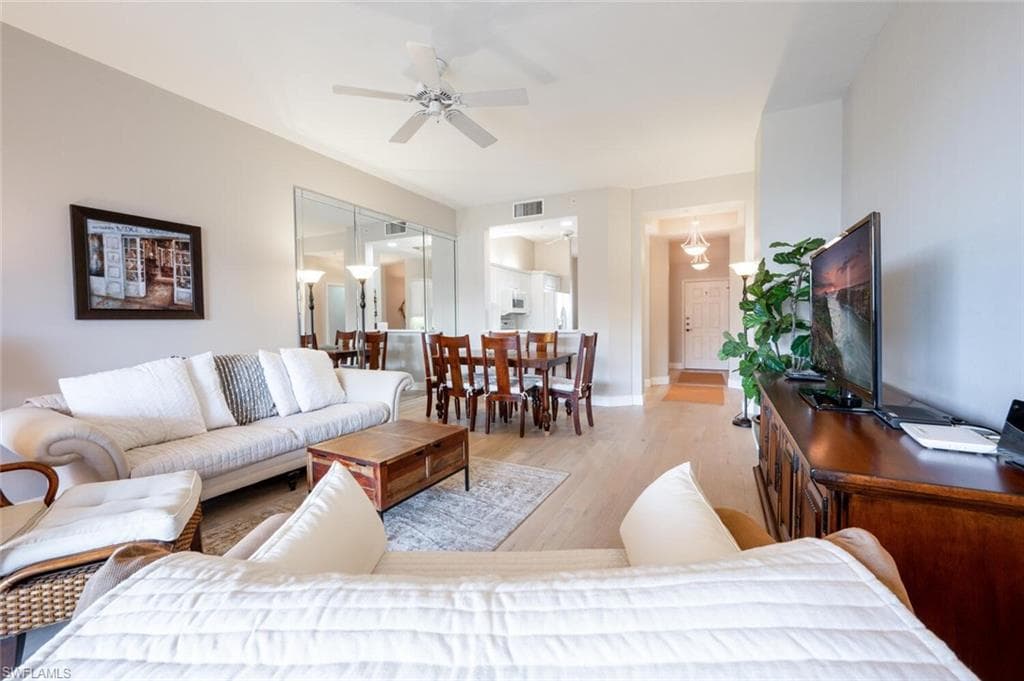 401 Bayfront Pl 3502, Naples, FL 34102-10