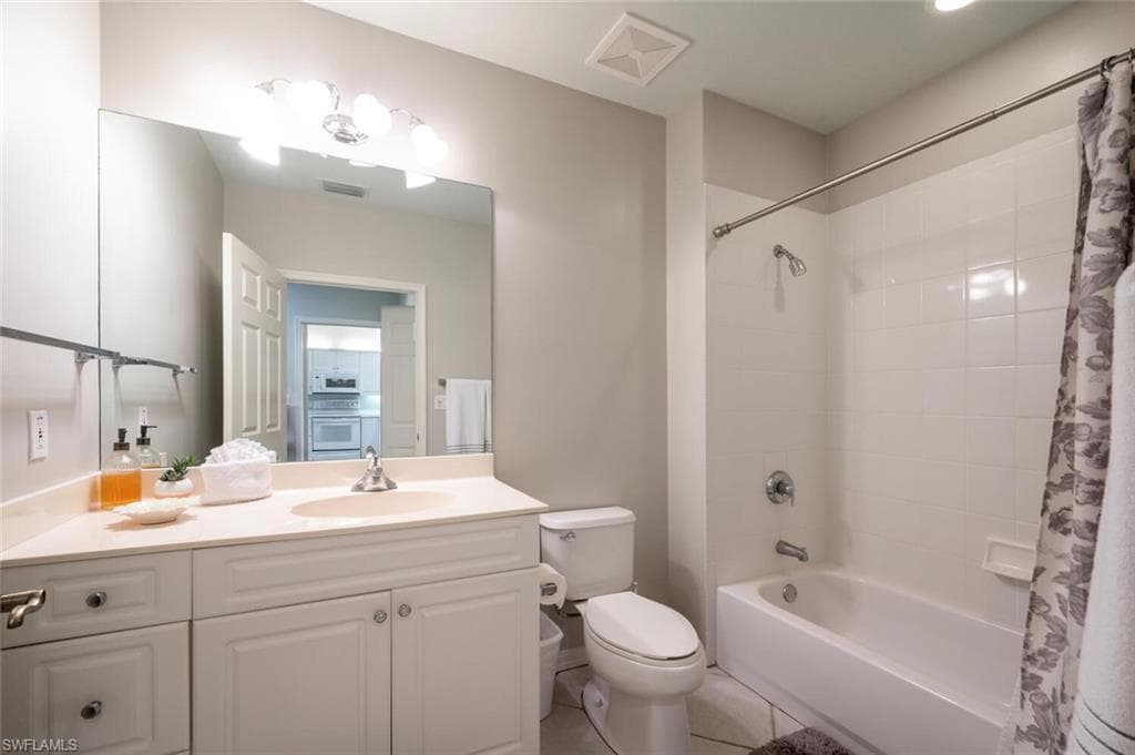 401 Bayfront Pl 3502, Naples, FL 34102-26