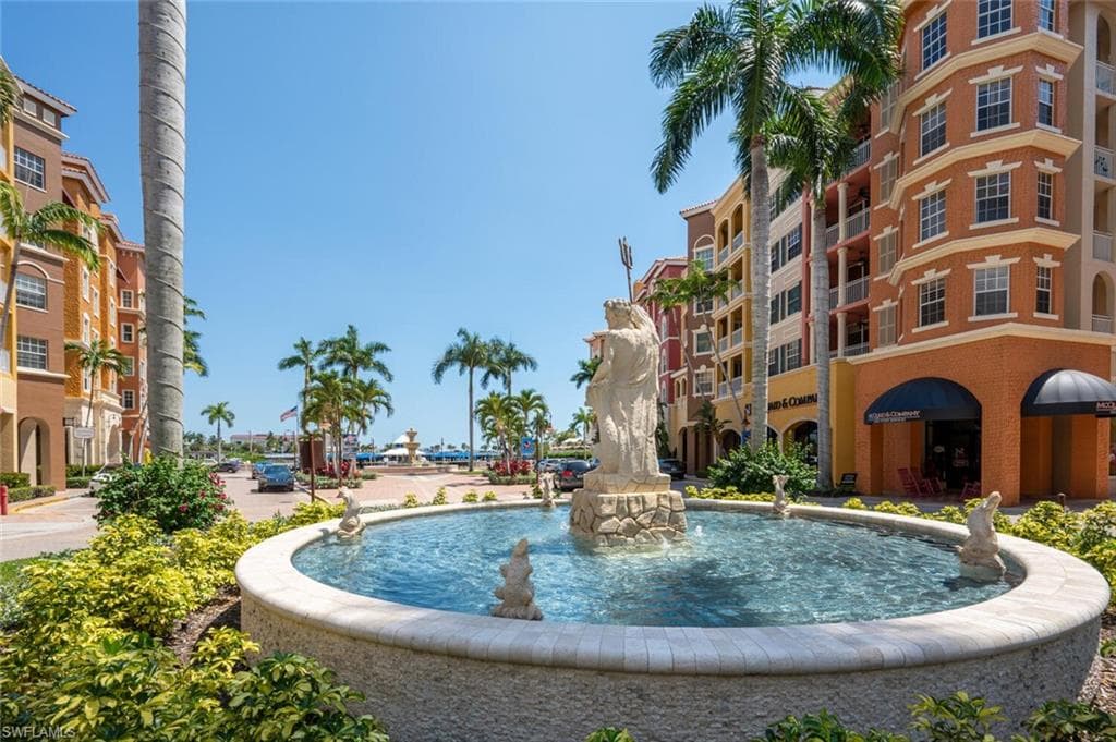 401 Bayfront Pl 3502, Naples, FL 34102-1