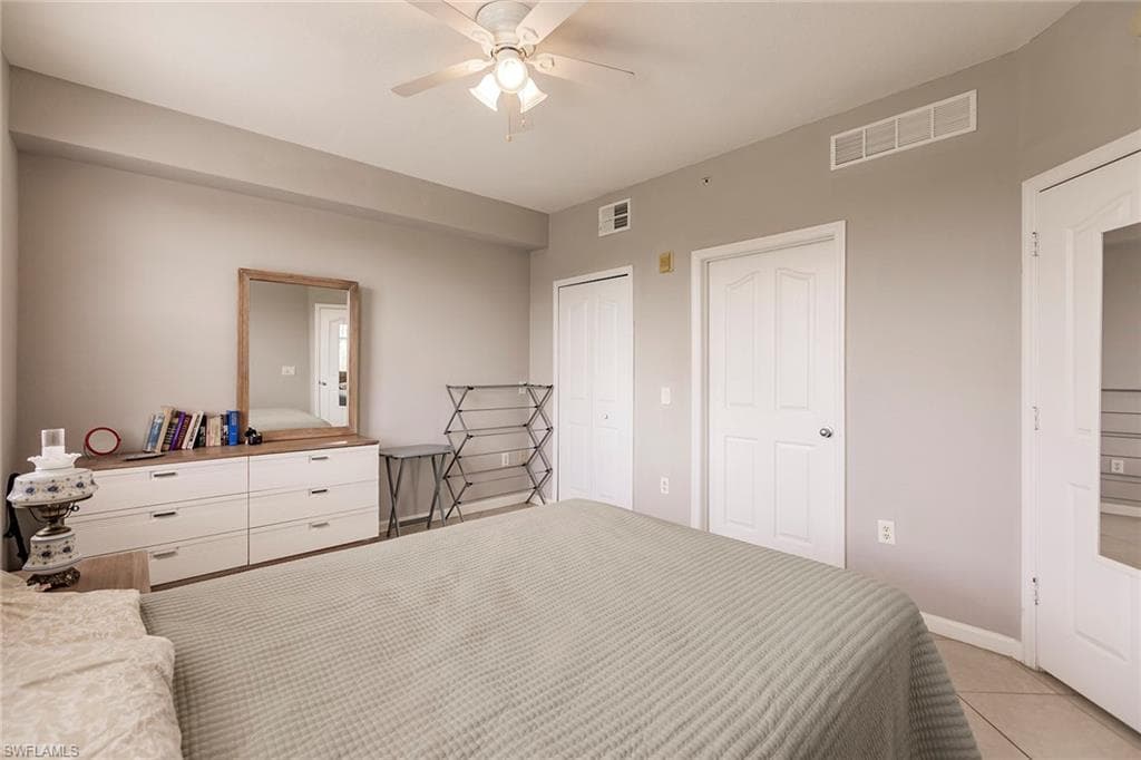 13010 Positano Cir 206, Naples, FL 34105-14