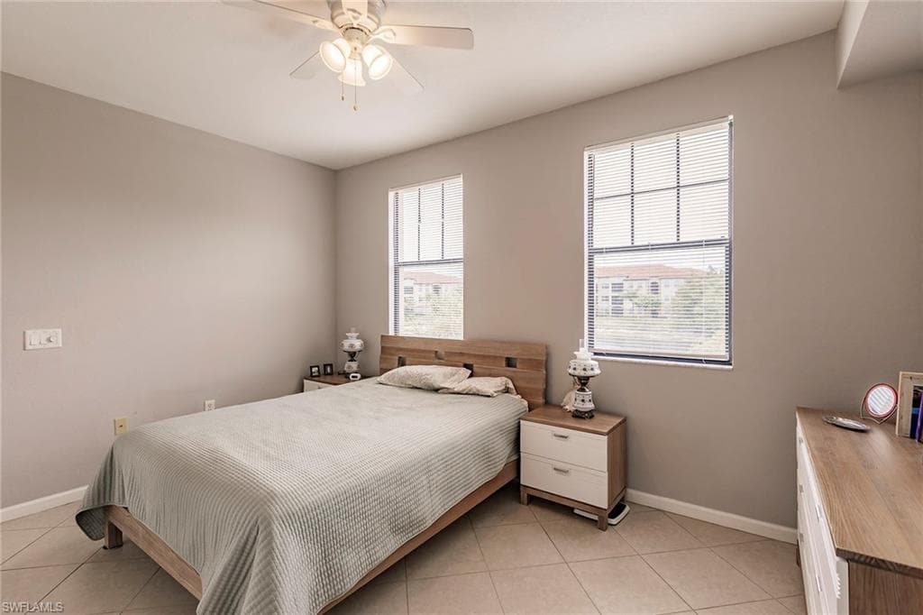 13010 Positano Cir 206, Naples, FL 34105-15