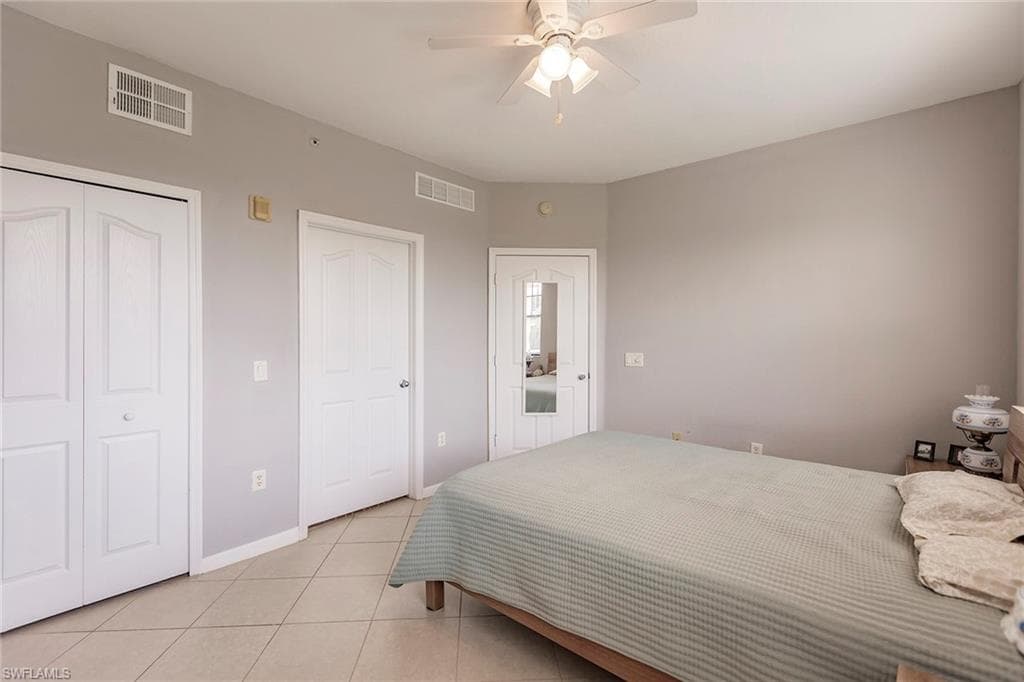 13010 Positano Cir 206, Naples, FL 34105-16