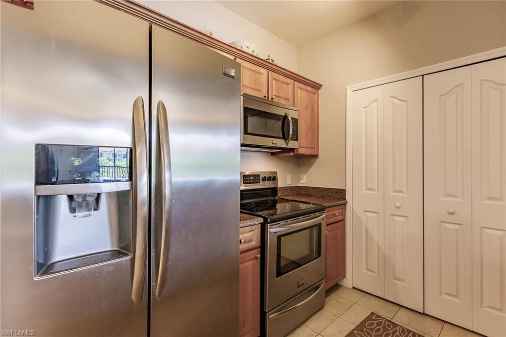 13010 Positano Cir 206, Naples, FL 34105-6