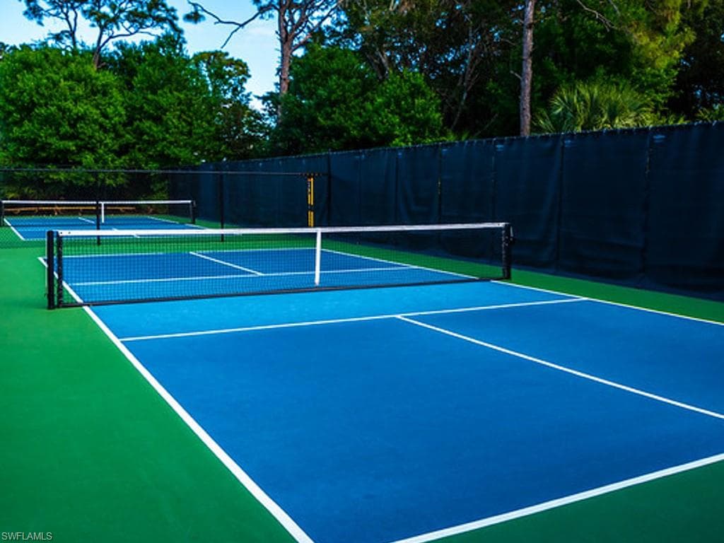 290 Naples Cove Dr 2602, Naples, FL 34110-24
