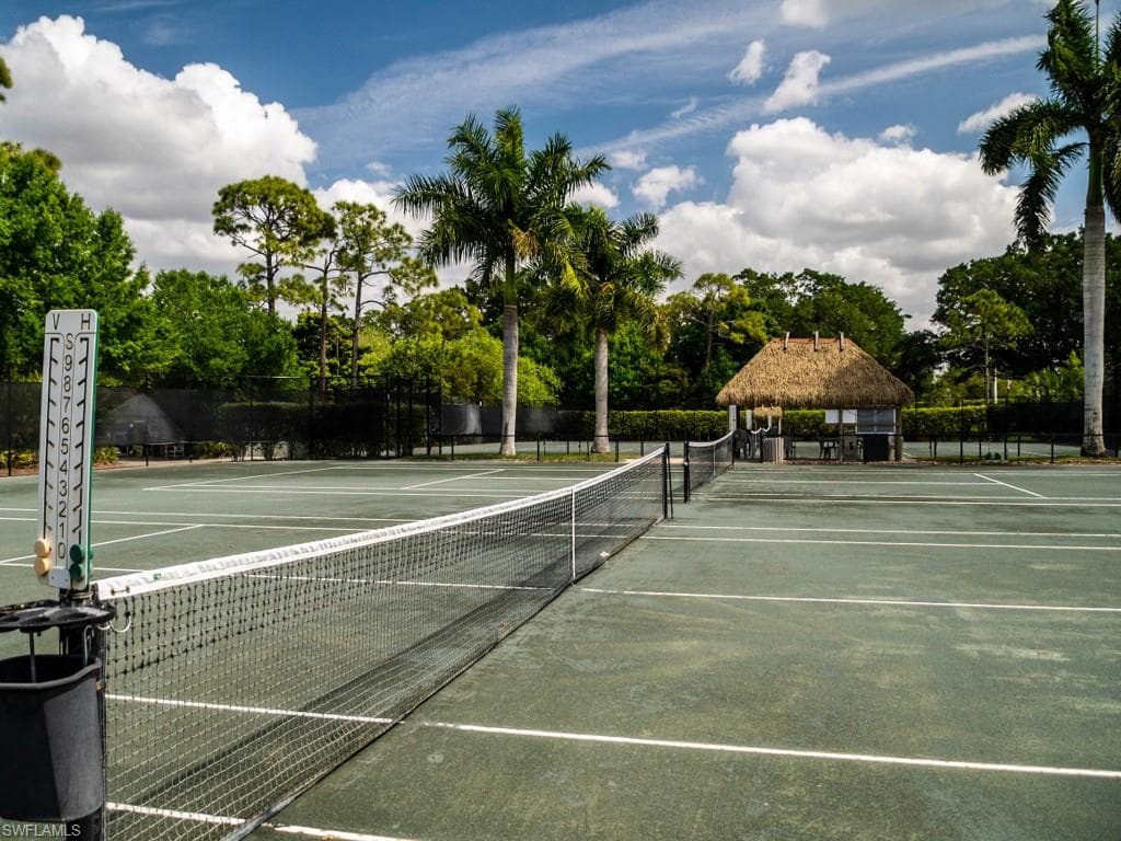 290 Naples Cove Dr 2602, Naples, FL 34110-26