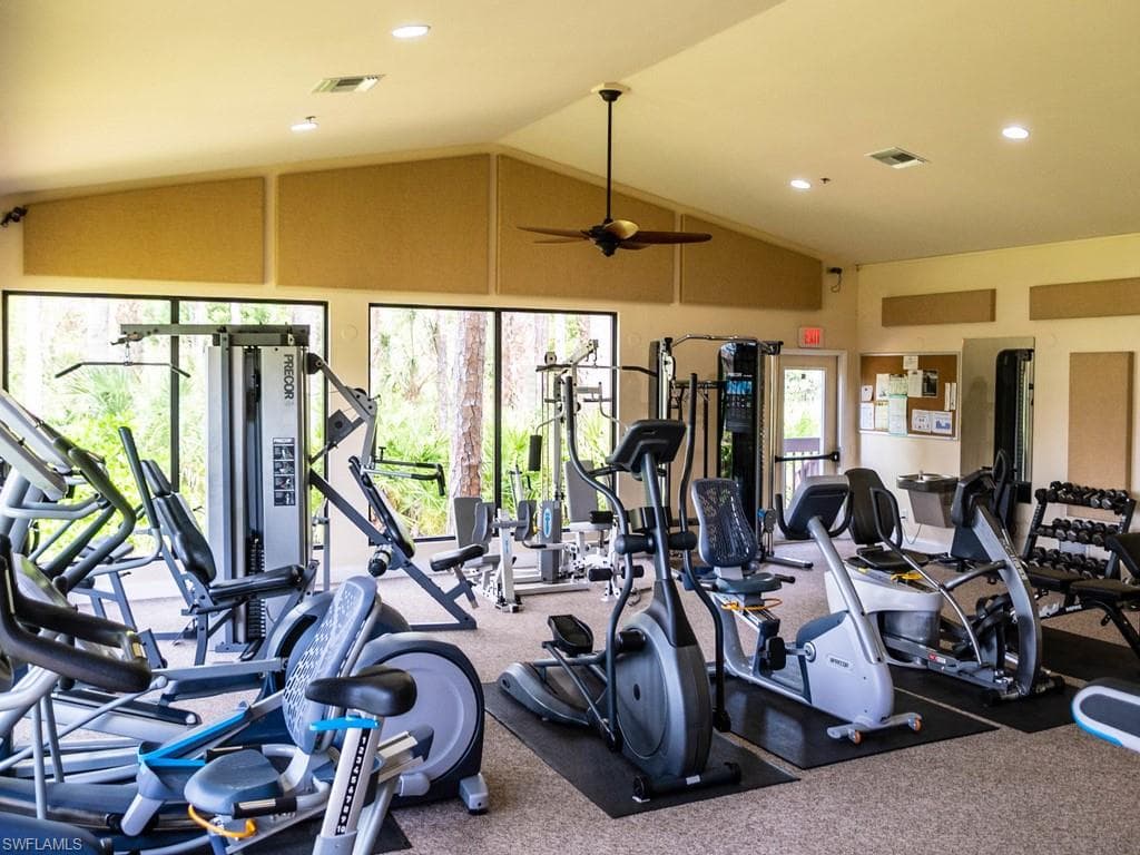 290 Naples Cove Dr 2602, Naples, FL 34110-27