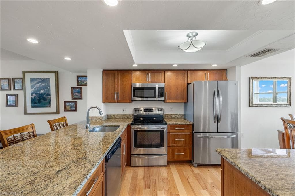 290 Naples Cove Dr 2602, Naples, FL 34110-3
