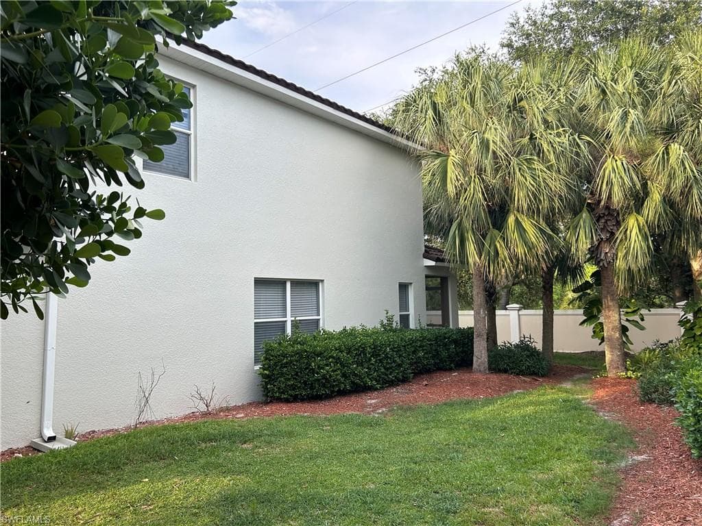 8591 Athena Ct, Lehigh Acres, FL 33971-35