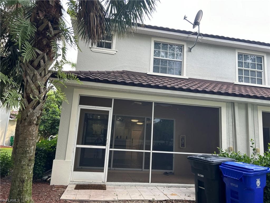 8591 Athena Ct, Lehigh Acres, FL 33971-36