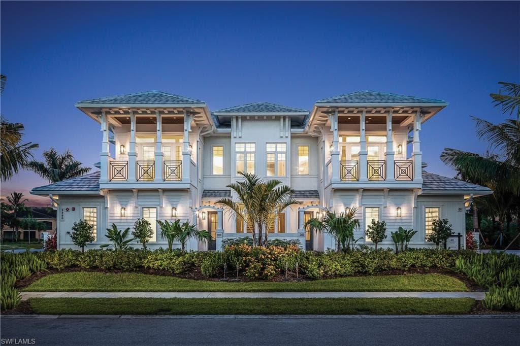3259 Dorado Ln 13-201, Naples, FL 34114-2
