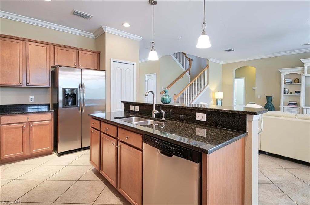 14614 Fern Lake Ct, Naples, FL 34114-12