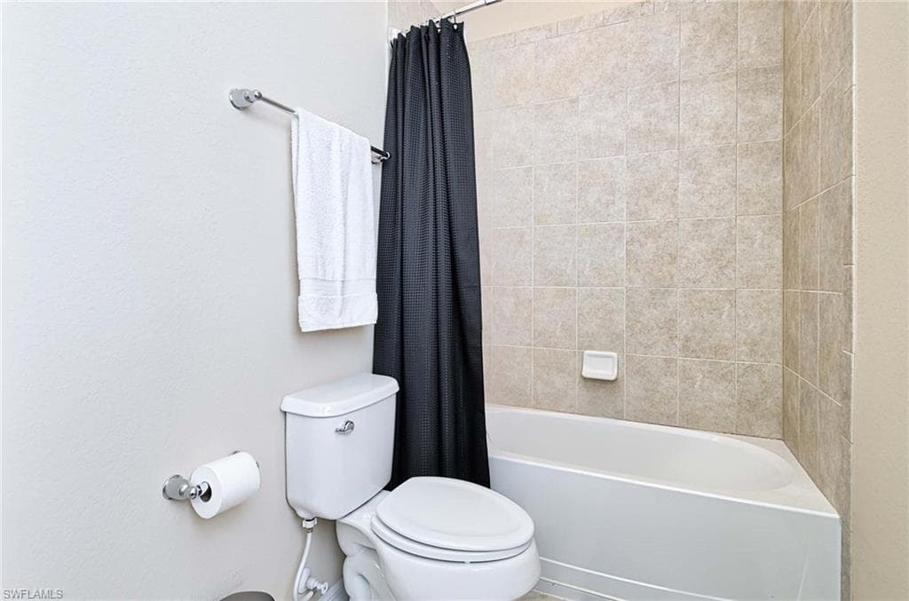 14614 Fern Lake Ct, Naples, FL 34114-27