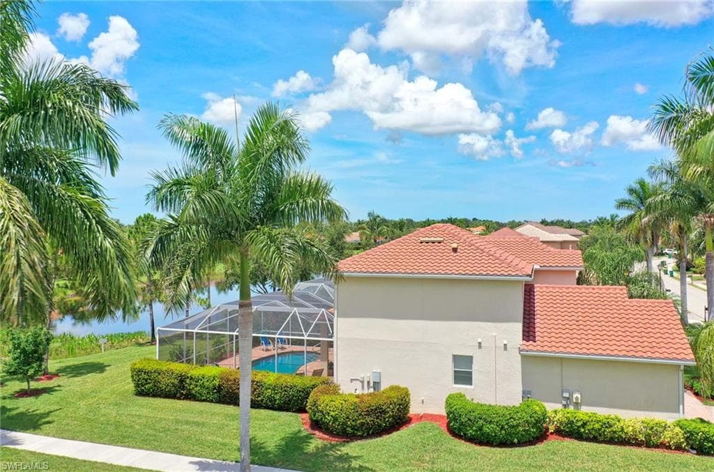 14614 Fern Lake Ct, Naples, FL 34114-7