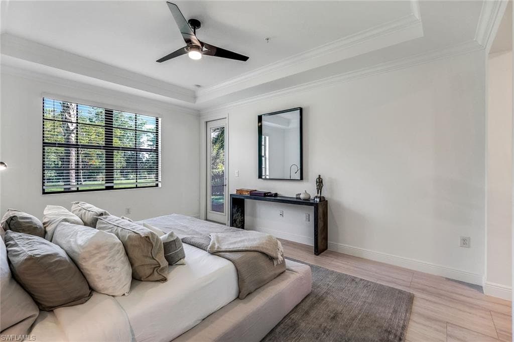 16348 Viansa Way 102, Naples, FL 34110-19
