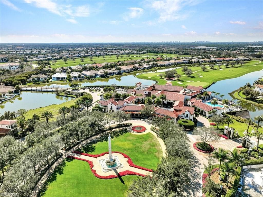 16348 Viansa Way 102, Naples, FL 34110-50