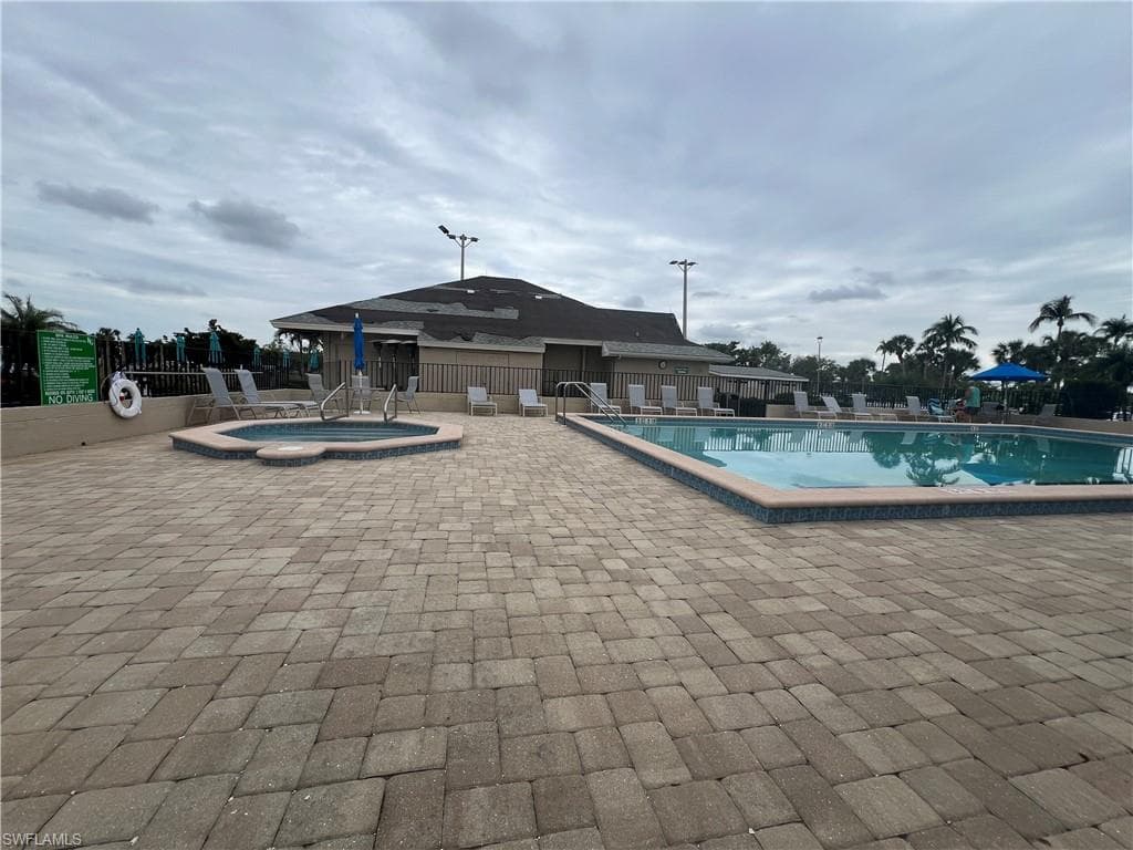 16290 Kelly Cove Dr 253, Fort Myers, FL 33908-21