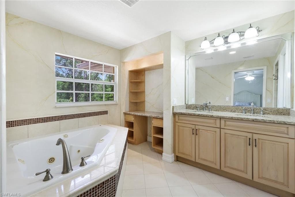 3180 Safe Harbor Dr, Naples, FL 34117-18