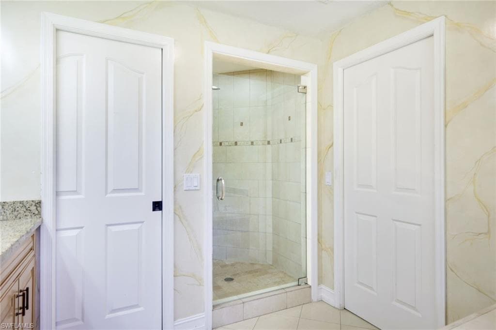 3180 Safe Harbor Dr, Naples, FL 34117-19