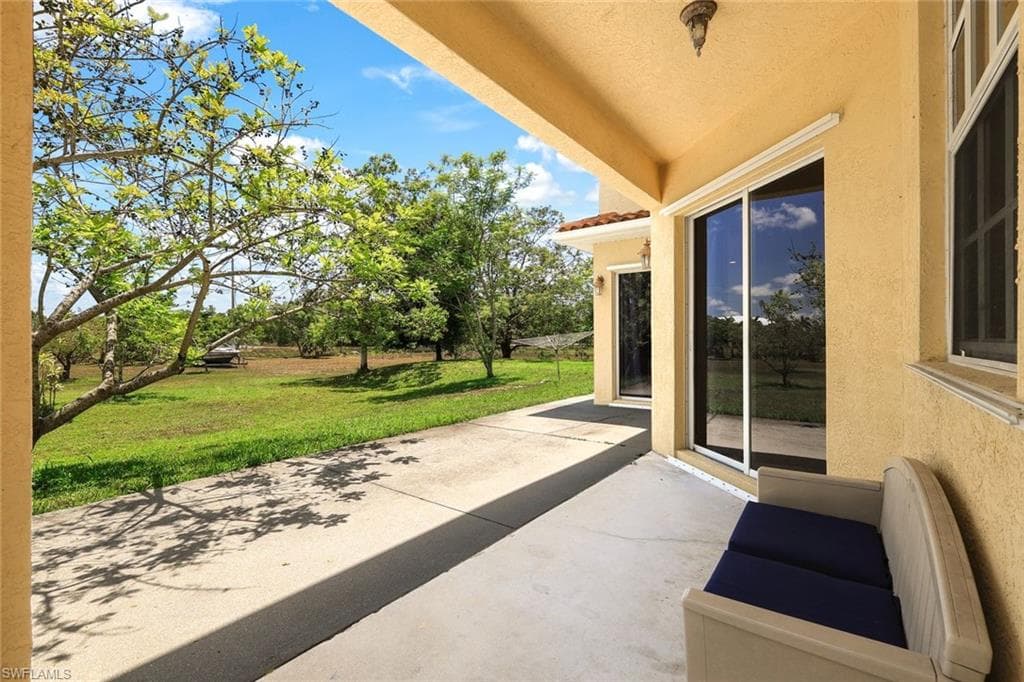 3180 Safe Harbor Dr, Naples, FL 34117-30