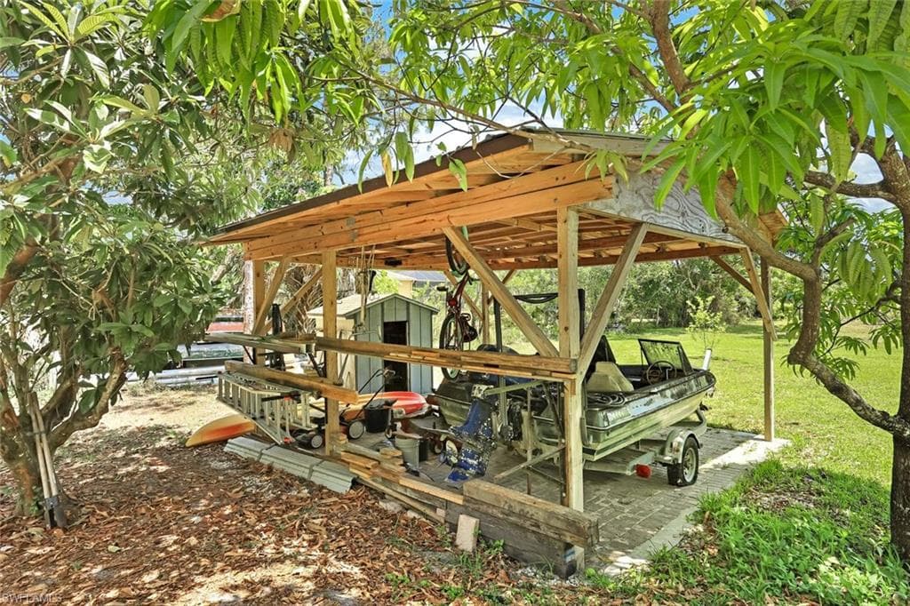 3180 Safe Harbor Dr, Naples, FL 34117-32