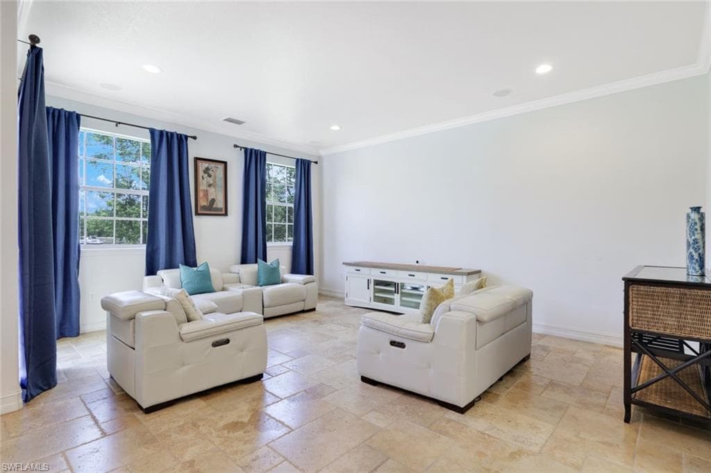 3180 Safe Harbor Dr, Naples, FL 34117-8