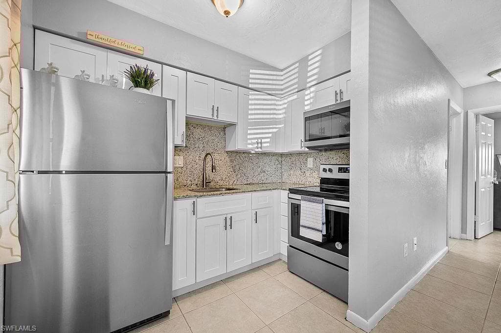 1062 Hartley Ave 102, Marco Island, FL 34145-7
