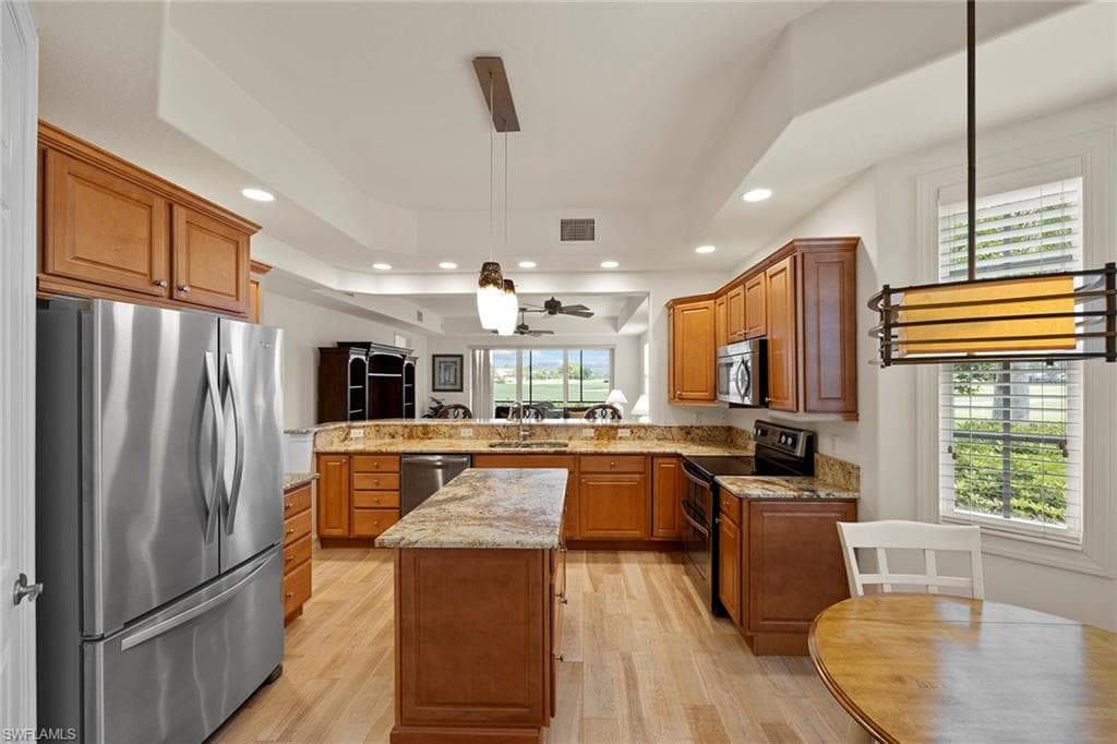 8613 Champions Pt 302, Naples, FL 34113-15