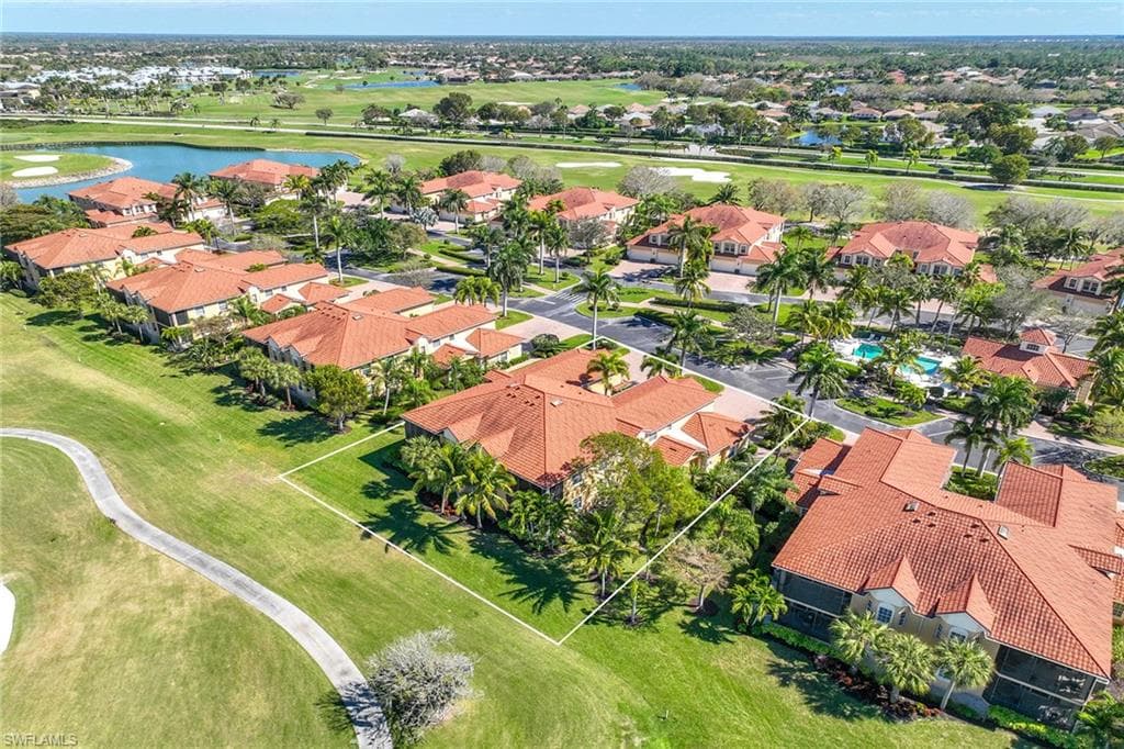 8613 Champions Pt 302, Naples, FL 34113-30