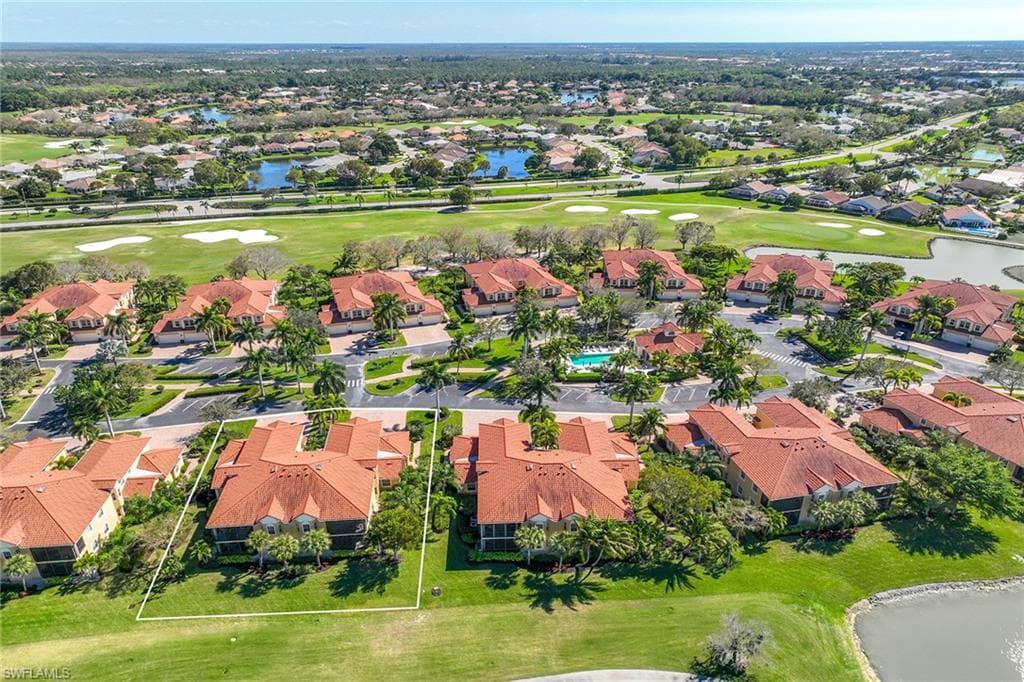 8613 Champions Pt 302, Naples, FL 34113-31