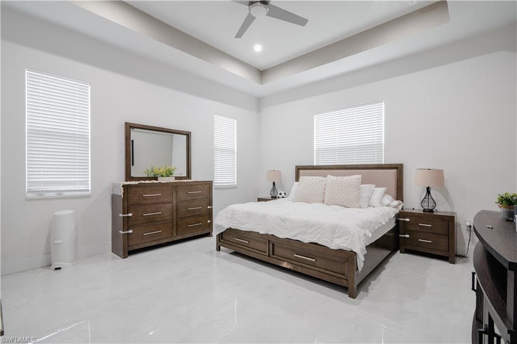 3441 20th Ave NE, Naples, FL 34120-33