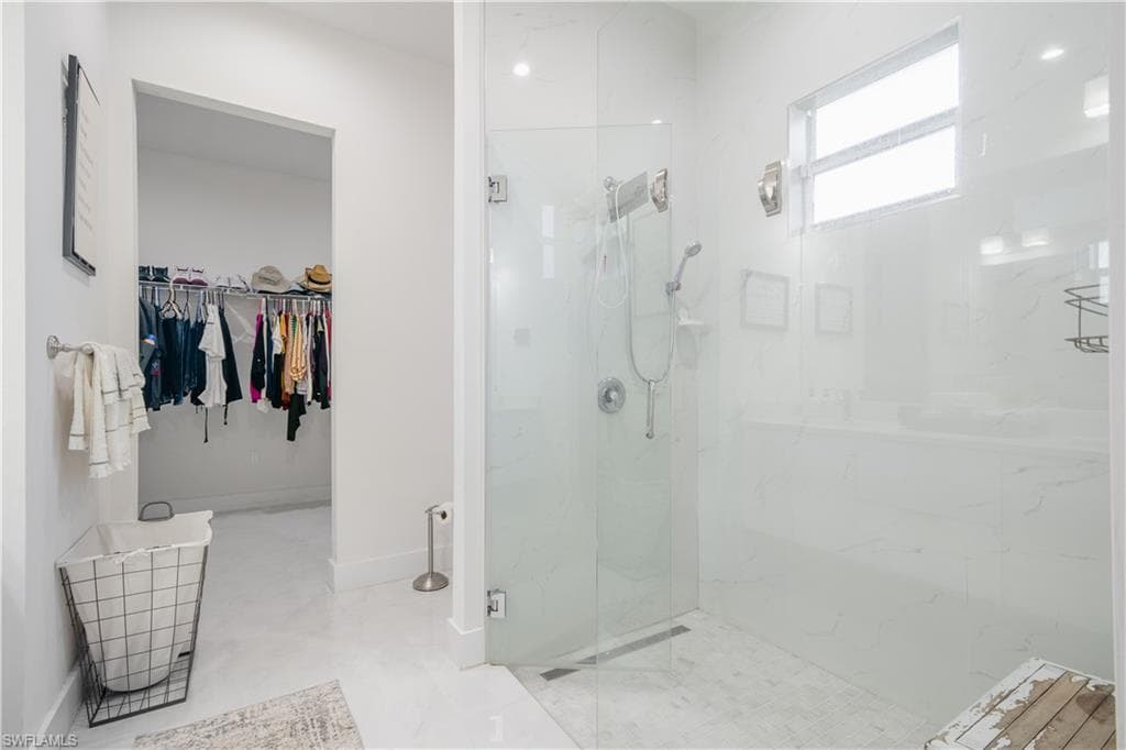 3441 20th Ave NE, Naples, FL 34120-39