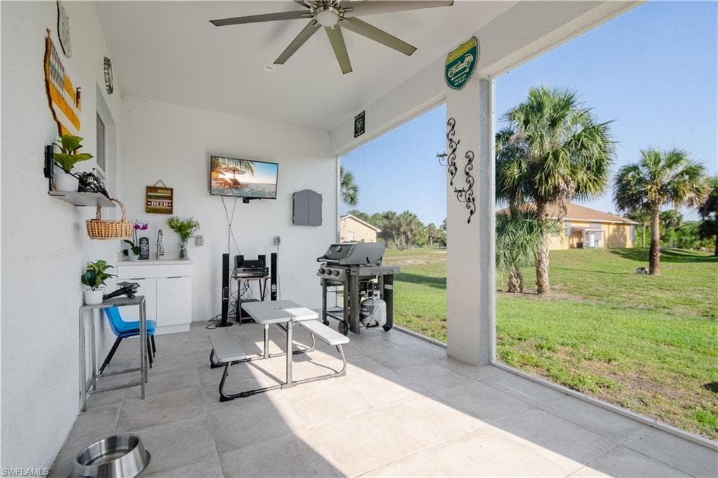 3441 20th Ave NE, Naples, FL 34120-42