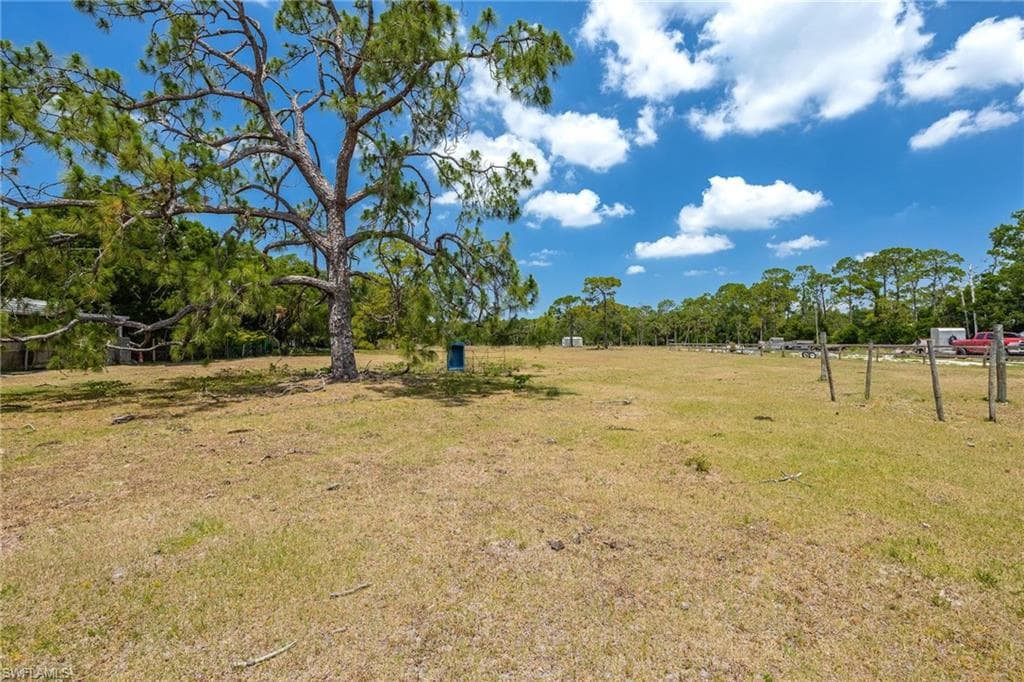 18301 Old Bayshore Rd, North Fort Myers, FL 33917-10