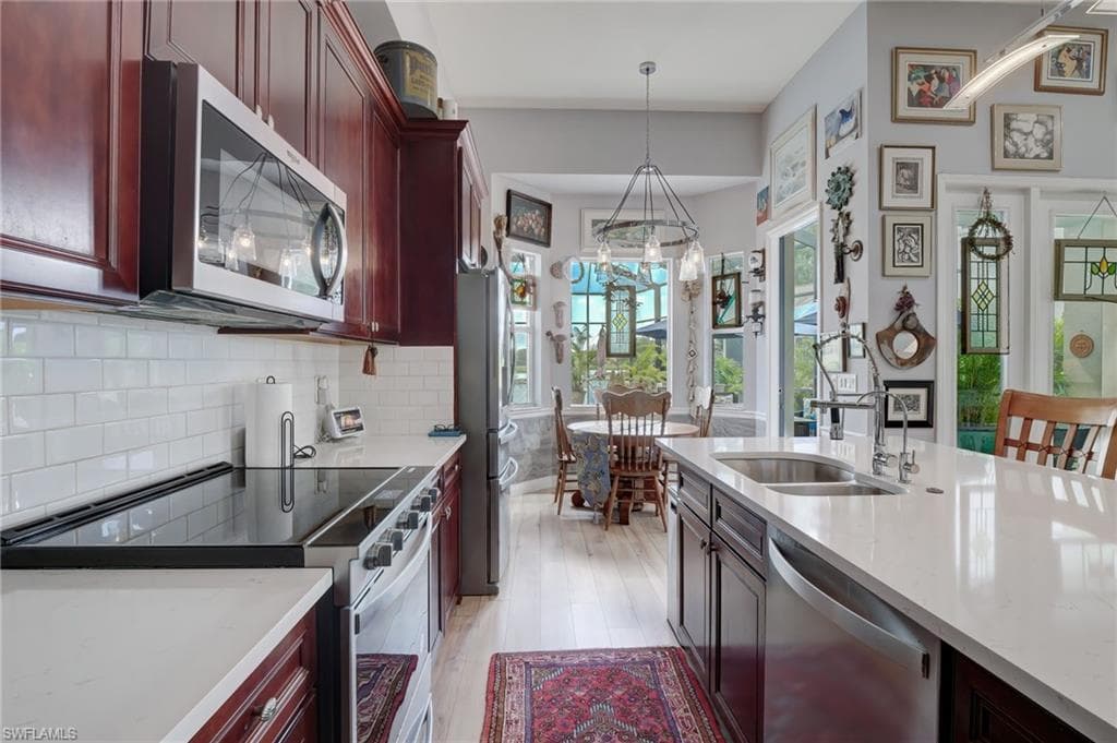 1696 Sarazen Pl, Naples, FL 34120-18