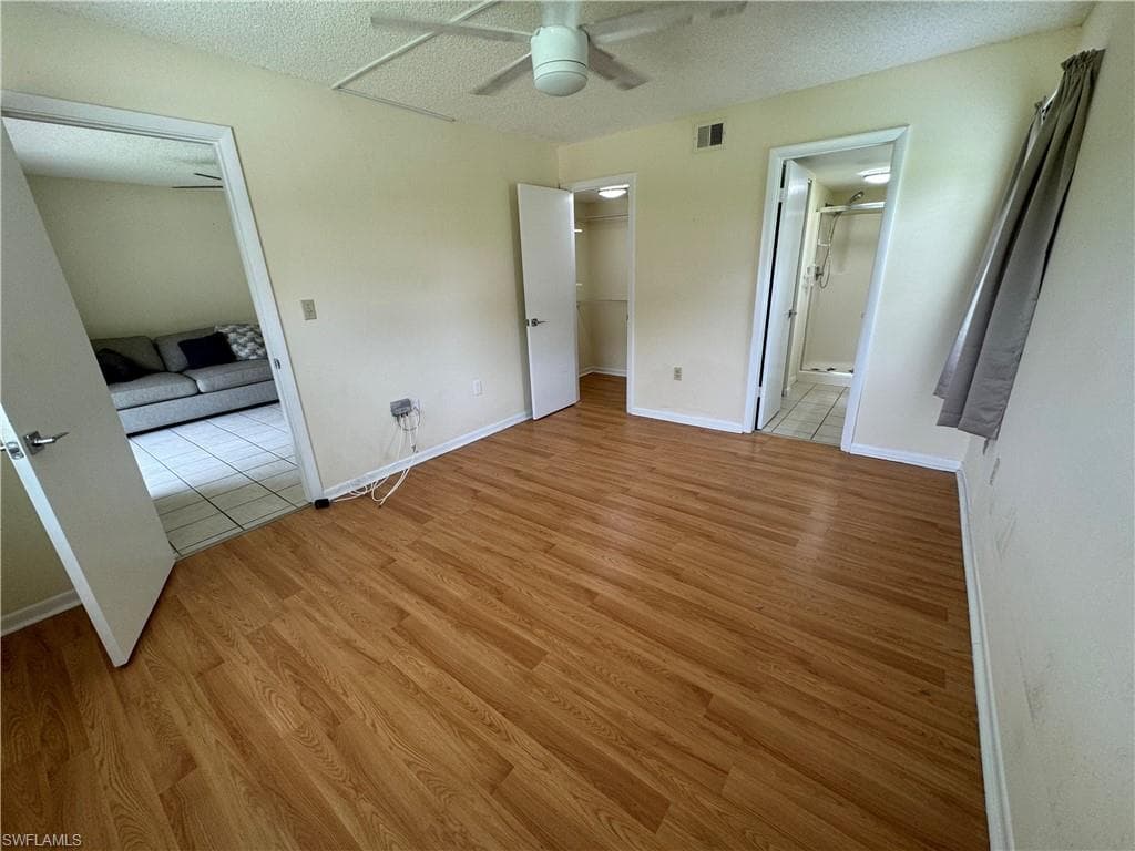4178 27th Ct SW 101, Naples, FL 34116-10