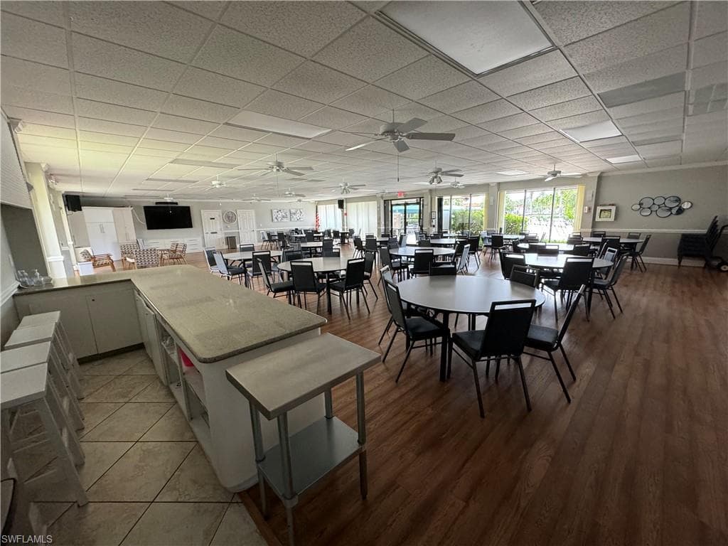 4178 27th Ct SW 101, Naples, FL 34116-19